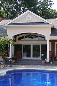 Pool, rocks, poolhouse